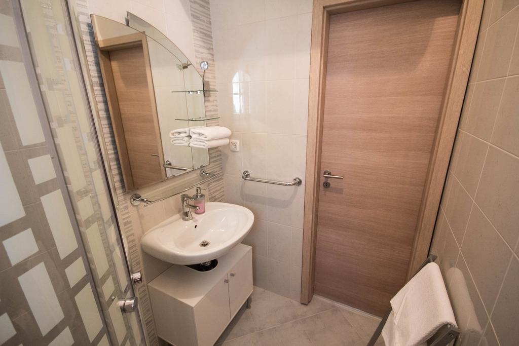 Apartments Lidija أوماغ المظهر الخارجي الصورة